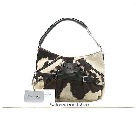 Dior(ũ����î���) POU44433 ��ġ ���� ����� �̹���5 - ���̺��� �߰���ǰ