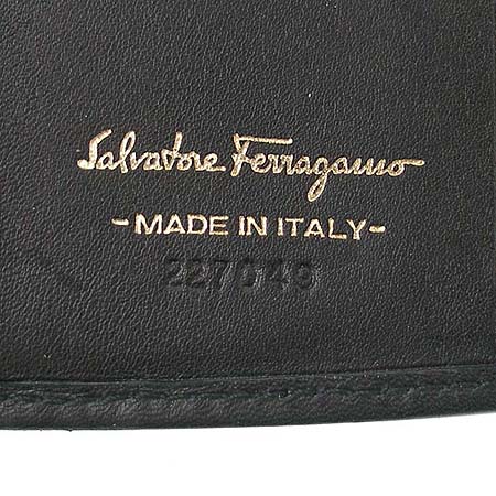 Ferragamo(��󰡸�) 227040 ������ �� ��Ʈ �̹���4 - ���̺��� �߰���ǰ