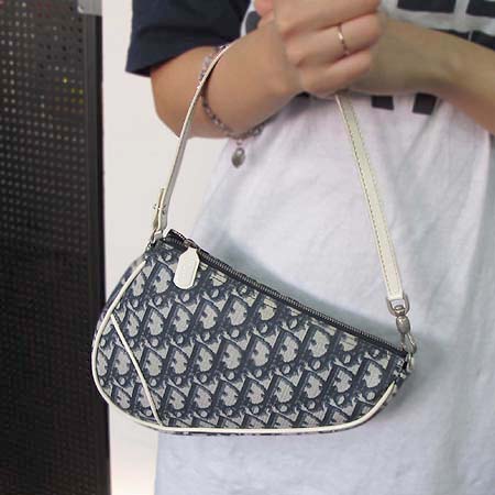 Dior(ũ����î���) �ΰ� PVC ���� ����� �̹���5 - ���̺��� �߰���ǰ