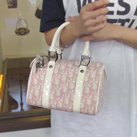 Dior(ũ����î���) �ΰ� PVC ������ ��Ʈ�� �̹���5 - ���̺��� �߰���ǰ