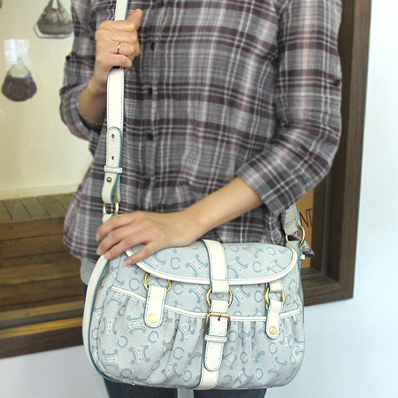 Celine(������) ������ �ڰ��� ũ�ν��� �̹���5 - ���̺��� �߰���ǰ