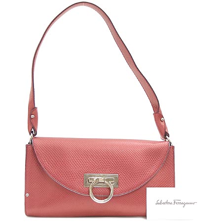 Ferragamo(��󰡸�) 21 4939 ���� ��ġ�� ����� �̹���2 - ���̺��� �߰���ǰ