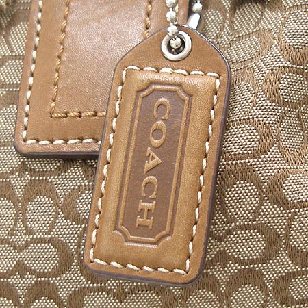 Coach(��ġ) �ñ׳�ó �ڰ��� ��Ʈ ��� ����� �̹���4 - ���̺��� �߰���ǰ