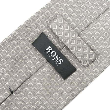 Hugo Boss(�ް�����) 100% ��ũ ��Ÿ�� �̹���3 - ���̺��� �߰���ǰ