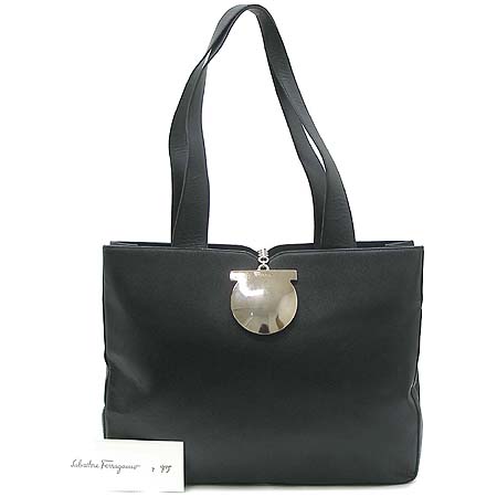 Ferragamo(��󰡸�) 21 8204 ���� ��ġ�� ��� �������� ����� �̹���2 - ���̺��� �߰���ǰ
