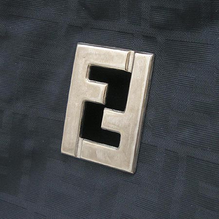 Fendi(���) ����ΰ� �к긯 ��Ʈ�� �̹���5 - ���̺��� �߰���ǰ