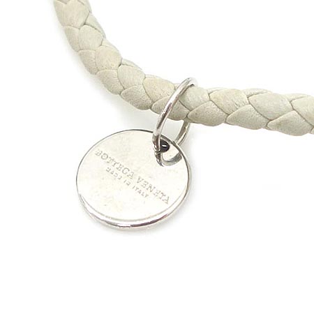 BOTTEGAVENETA(���װ�����Ÿ) ���� �ڵ��� ������� �̹���3 - ���̺��� �߰���ǰ