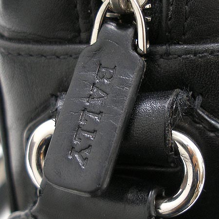 Bally(�߸�) TABIO ��� ���� ũ�ν��� �̹���4 - ���̺��� �߰���ǰ