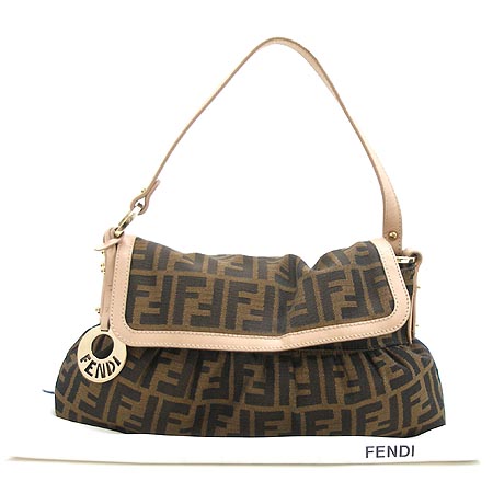 Fendi(���) 8BR445 FF �ΰ� �ڰ��� ��ī  ����� �̹���2 - ���̺��� �߰���ǰ