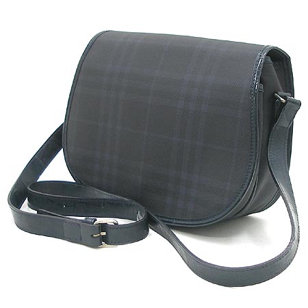 Burberry(������) üũ ũ�ν��� �̹���3 - ���̺��� �߰���ǰ