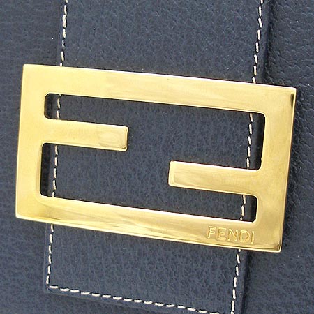Fendi(���) ����ΰ� ���緡�� ������ [�б�������] �̹���3 - ���̺��� �߰���ǰ