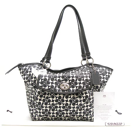 Coach(��ġ) �ñ׳�ó PVC ������ ����� �̹���2 - ���̺��� �߰���ǰ