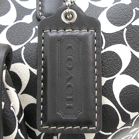 Coach(��ġ) �ñ׳�ó PVC ������ ����� �̹���5 - ���̺��� �߰���ǰ