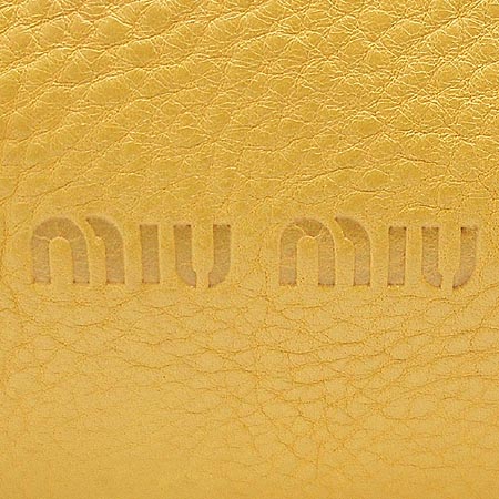 MiuMiu(�̿�̿�) ���ο췡�� ������ ����� �̹���4 - ���̺��� �߰���ǰ