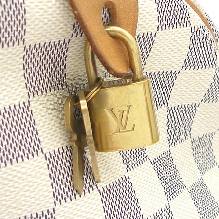 Louis Vuitton(���̺���)  N41533 �ٹ̿� ���ָ� ĵ���� ���ǵ�30 ��Ʈ�� [��������] �̹���5 - ���̺��� �߰���ǰ