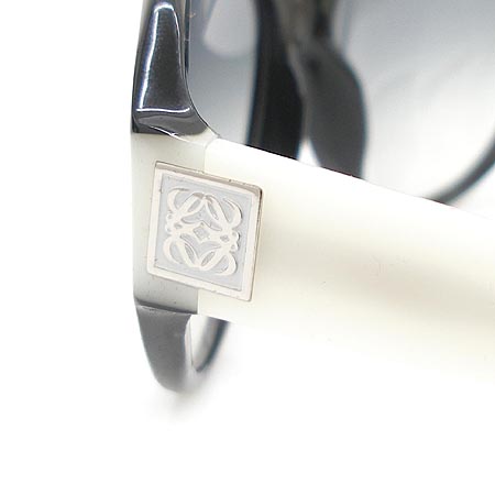 Loewe(�ο���) ���� ����ΰ� ���۶� [�б�������] �̹���4 - ���̺��� �߰���ǰ