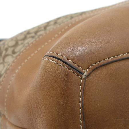 Coach(��ġ) �ñ׳��ķΰ� ���� ��Ƽġ ����� �̹���4 - ���̺��� �߰���ǰ