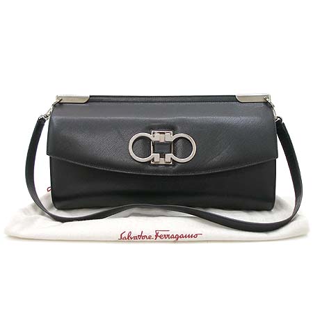 Ferragamo(��󰡸�) 21 4834 ���� ��ġ�� ����� �̹���3 - ���̺��� �߰���ǰ