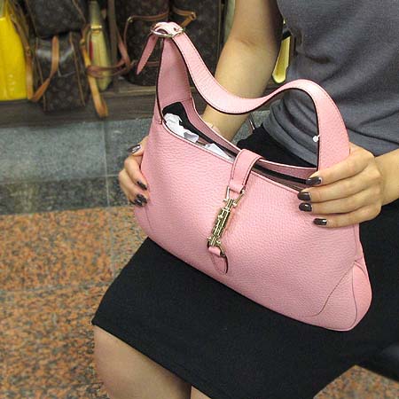 Gucci(����) 137335 ��ũ���� ��Ű ����� [��������] �̹���2 - ���̺��� �߰���ǰ