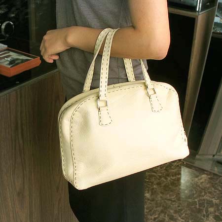 Fendi(���) �������� ����¤ ��Ʈ�� �̹���2 - ���̺��� �߰���ǰ