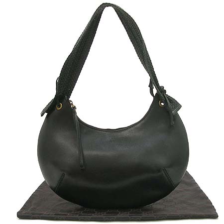Gucci(����) 10629 ���� ȣ�� ����� �̹���2 - ���̺��� �߰���ǰ