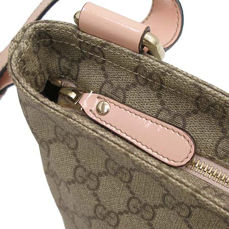 Gucci(����) 201446 GG�ΰ� PVC ��ũ������ ũ�ν��� [��������] �̹���5 - ���̺��� �߰���ǰ