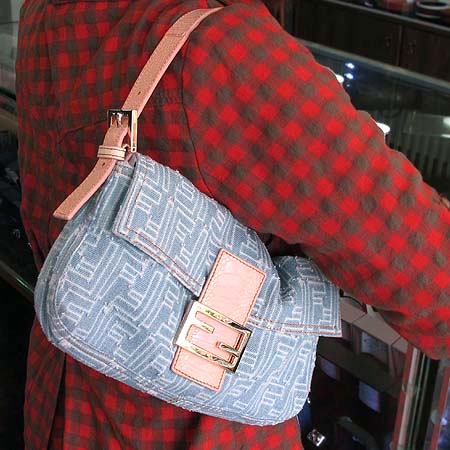 Fendi(���) 8BR000 ���Լ��� ���ΰ� ���� ����� [��������] �̹���2 - ���̺��� �߰���ǰ