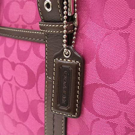 Coach(��ġ) �ñ׳�ó �ڰ��� ����� �̹���3 - ���̺��� �߰���ǰ