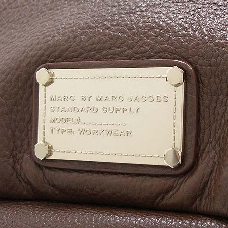 Marc_by MarcJacobs(��ũ���� ��ũ�����߽�) Classic Q Little Ukita Calfskin ��ÿ�� 2WAY [��������] �̹���3 - ���̺��� �߰���ǰ