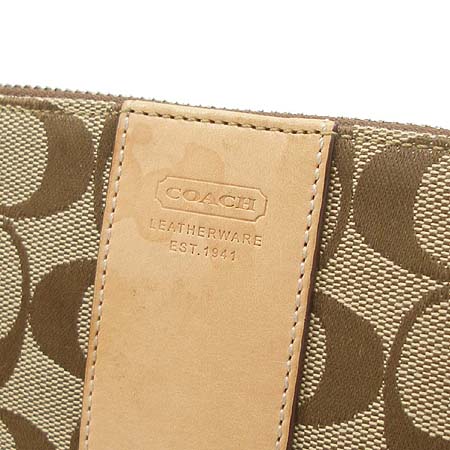 Coach(��ġ) �ñ׳�ó �ڰ��� ũ�ν��� �̹���4 - ���̺��� �߰���ǰ