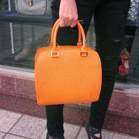 Louis Vuitton(���̺���) ���߷��� ������ ��Ʈ�� [�б�������] �̹���5 - ���̺��� �߰���ǰ