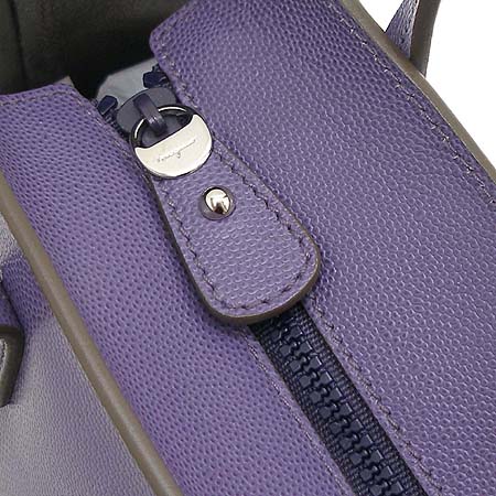Ferragamo(��󰡸�) 21-B095 �ΰ���� ��Ʈ�� [�б�������] �̹���4 - ���̺��� �߰���ǰ