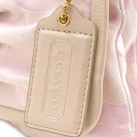 Coach(��ġ) ��Ŀ �� ��Ʈ �ڰ��� ����� �̹���3 - ���̺��� �߰���ǰ