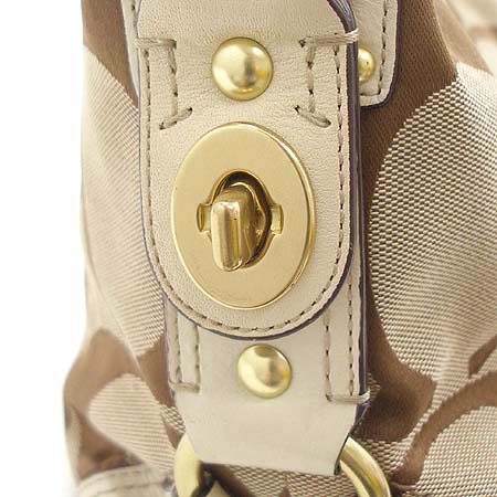 Coach(��ġ) �ñ׳�ó �ڰ��� ����� �̹���3 - ���̺��� �߰���ǰ