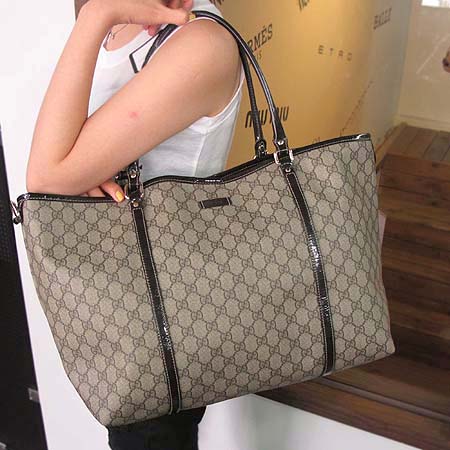 Gucci(����) 197254 GG�ΰ� PVC ���� ����� [�б�������] �̹���5 - ���̺��� �߰���ǰ