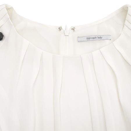 KENNETH COLE(�ɳ׽���) ���ǽ� �̹���2 - ���̺��� �߰���ǰ