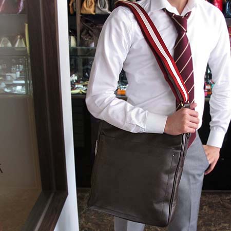 Bally(�߸�) TANGO/00 �Ｑ ��Ʈ�� ũ�ν��� [��������] �̹���5 - ���̺��� �߰���ǰ