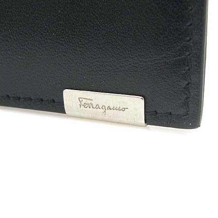 Ferragamo(��󰡸�) 66 7506 �������� ����ΰ� ������ [��������] �̹���2 - ���̺��� �߰���ǰ
