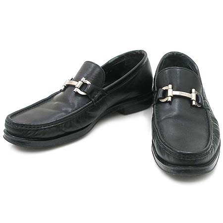Ferragamo(󰡸)  ġ 