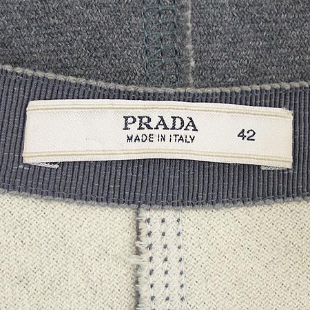 Prada(�����) ��ĿƮ �̹���3 - ���̺��� �߰���ǰ