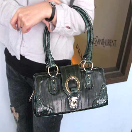 D&G(��ü&���ٳ�) �׸� �Ǿ�� ����ΰ� ¤�� ��Ʈ�� �̹���5 - ���̺��� �߰���ǰ