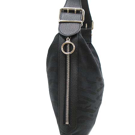 Fendi(���) 8BR223 �ΰ� �к긯 ����� �̹���3 - ���̺��� �߰���ǰ
