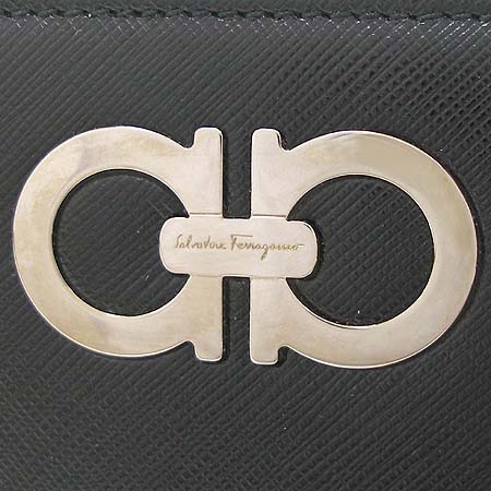 Ferragamo(��󰡸�) 22-7120 NERO ������ [��������] �̹���3 - ���̺��� �߰���ǰ