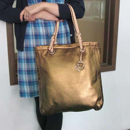 MICHAELKORS(����Ŭ�ھ) ��� ����� ���� ��� �� ��Ʈ�� �̹���5 - ���̺��� �߰���ǰ