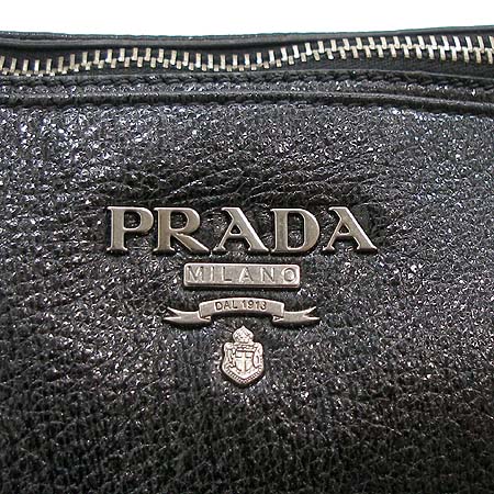 Prada(�����) �������� �ǹ��� ����ü�� ����� [�б�������] �̹���3 - ���̺��� �߰���ǰ