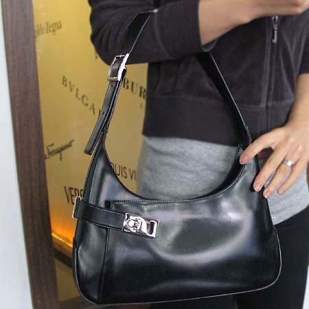 Ferragamo(��󰡸�) 21 0170 ���� ��ġ�� �޽��� ����� �̹���5 - ���̺��� �߰���ǰ