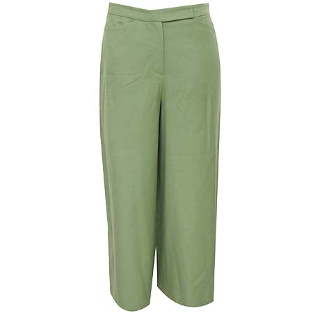 ����  ����