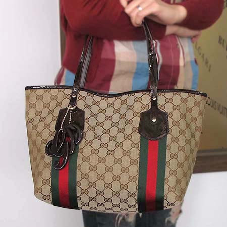 Gucci(����) 211971 GG�ΰ� �����Ƽġ �к긯 ����� [��������] �̹���4 - ���̺��� �߰���ǰ
