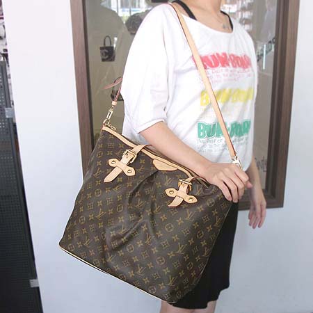 Louis Vuitton(���̺���) M40146 ���׷� ĵ���� �ȷ��� GM 2-WAY [��������] �̹���5 - ���̺��� �߰���ǰ