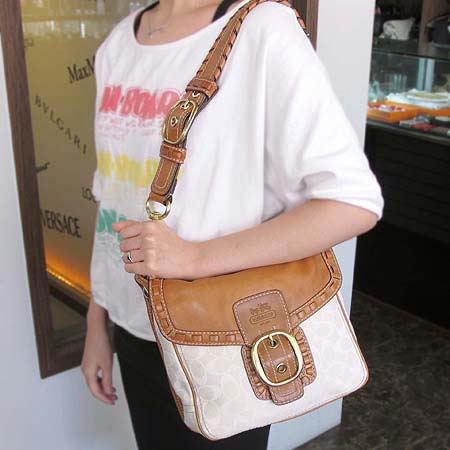 Coach(��ġ) ��Ʈ ��� �ΰ� �ڰ��� ����� �̹���5 - ���̺��� �߰���ǰ